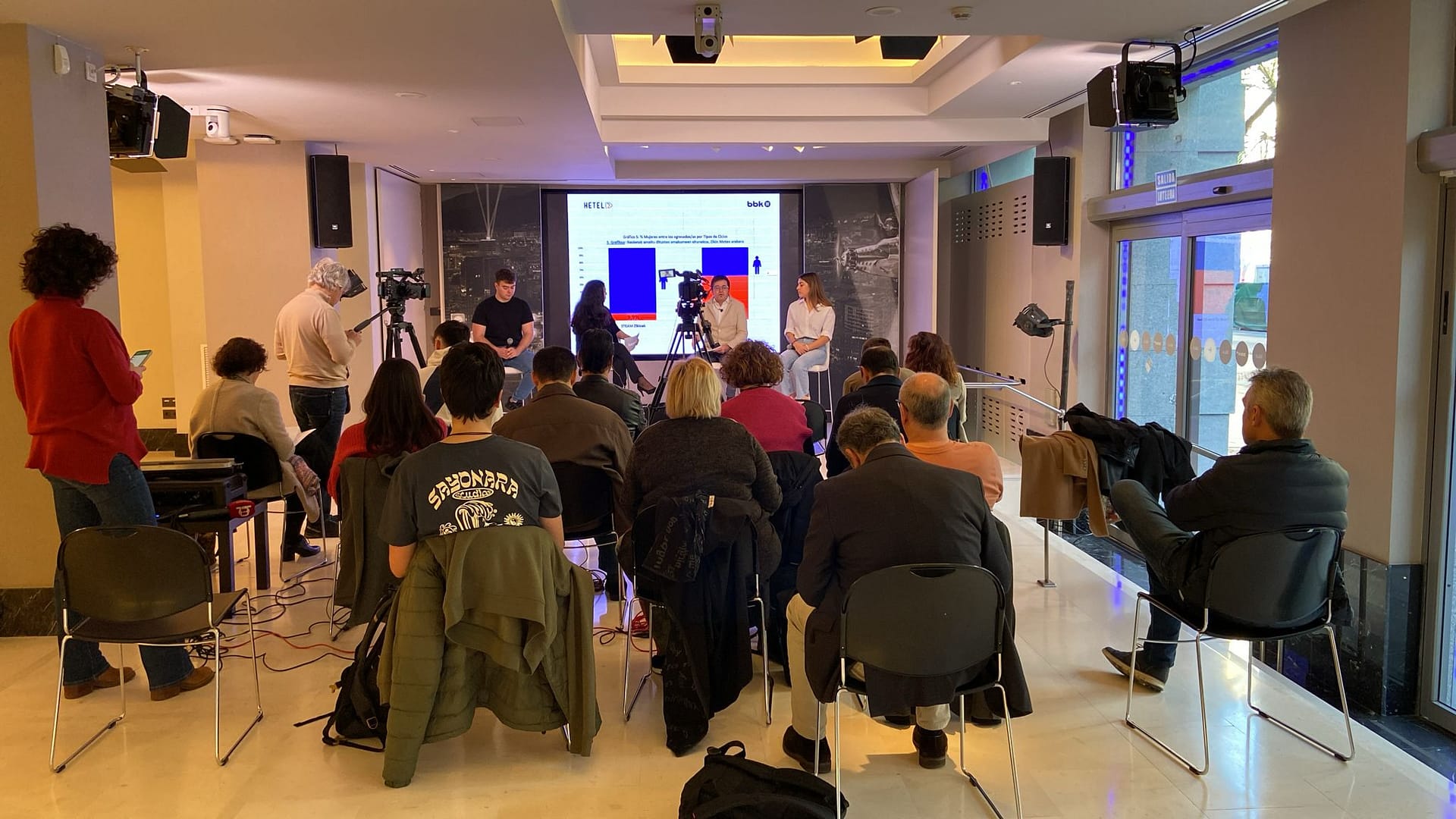 HETEL y la BBK presentan el informe de la situación laboral de los ciclos formativos